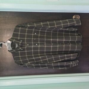 Bert Pulitzer Button Up Shirt